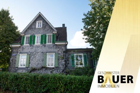 geräumiges Fachwerkhaus mit Beverblick in ruhiger Lage, 42499 Hückeswagen, Einfamilienhaus