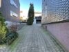 Bergisches acht Familienhaus ( Finanzierung über Verkäufer möglich ) - Einfahrt