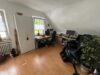 renoviertes, attraktives Zweifamilienhaus in ruhiger Lage in Odenthal - Zimmer OG